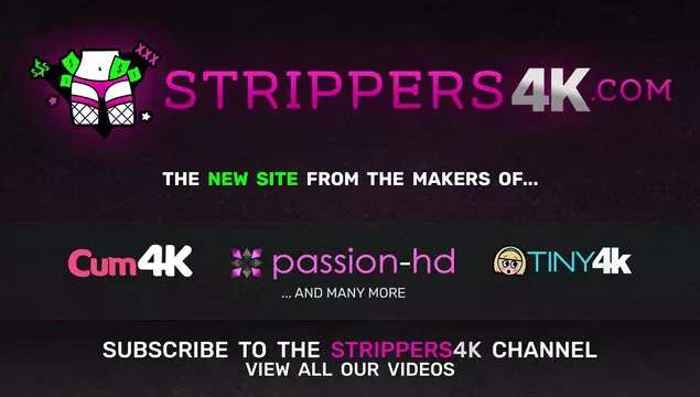 Муж с женой выебали свою подругу членом и страпоном одновременно