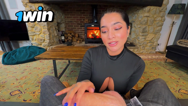 Грудастая брюнетка знакомится с большим членом англичанина Danny D