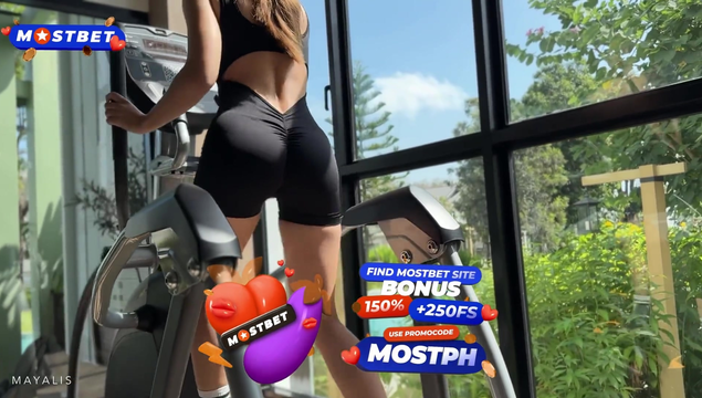 Симпатичная девушка тренер трахается со своим клиентом за хороший отзыв