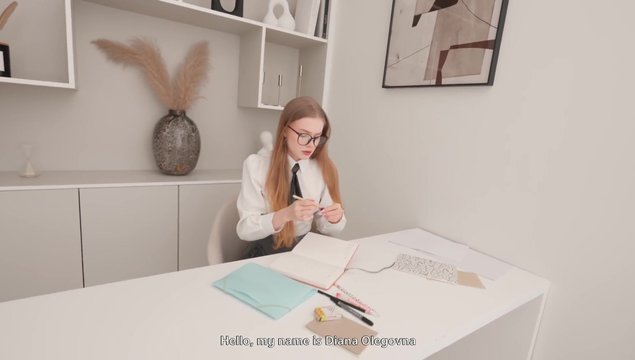 Трахнул менеджера банка в очках, чтобы получить ипотеку на квартиру