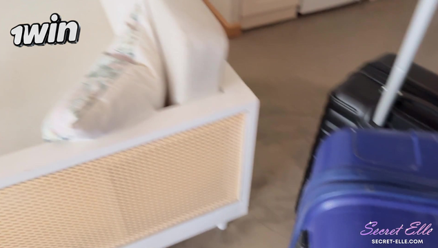 Пасынок трахнул молодую мачеху, когда проснулся с ней в одной кровати